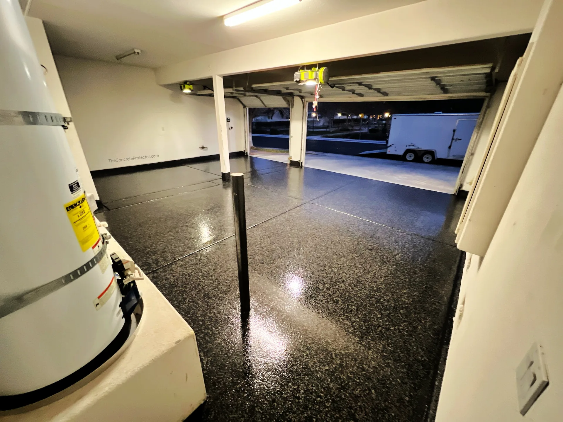 Color flake epoxy floor coating system