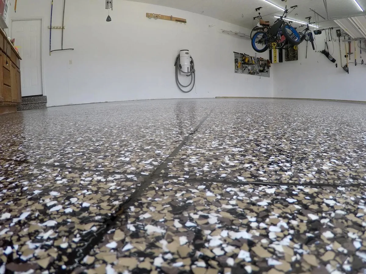 Color flake epoxy floor coating system
