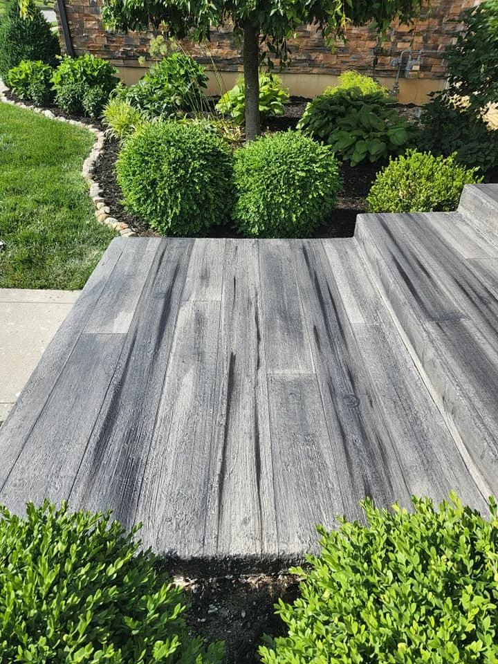 Rustic Concrete Wood plank finish on concrete entry steps